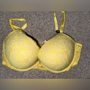 NWOT Victoria’s Secret Dream angels push up bra 36D yellow